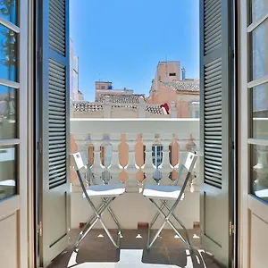 c74-marvelous-3-bedroom-apartment-in-historical.es-andalucia.com/