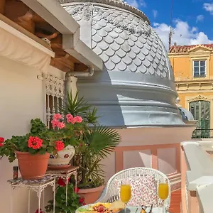 unique-romantic-attic-in-echegaray.es-andalucia.com/