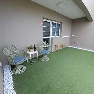  Apartment The E&n